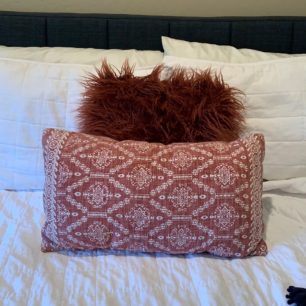 Threshold Decorative/Throw Pillow in Pink/Rust